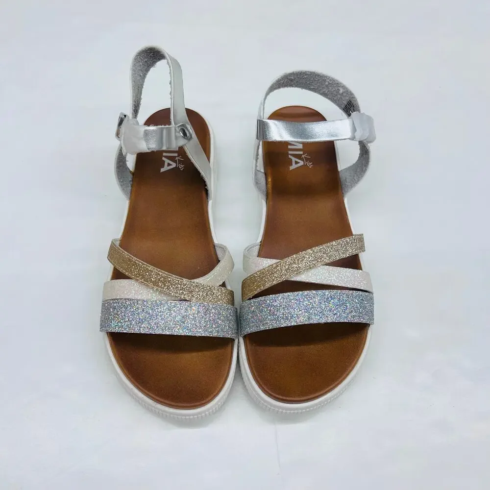 NWT Mia Size 5 Silver Metallic Sandal